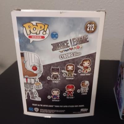 2 FUNKO POP! CYBORG AND DRAX