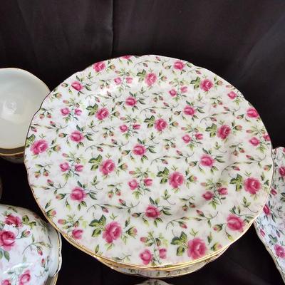 Vintage George Z. Lefton Hand Painted "Rose Chintz 658R" Dinnerware set - Made in Japan - 1949 to 1955