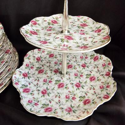 Vintage George Z. Lefton Hand Painted "Rose Chintz 658R" Dinnerware set - Made in Japan - 1949 to 1955