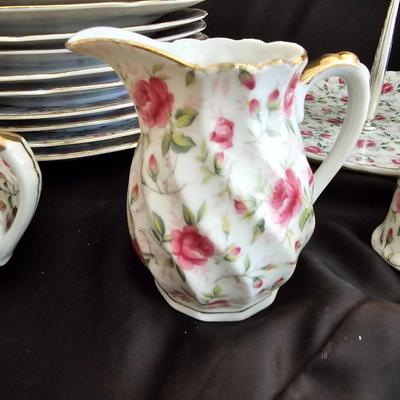 Vintage George Z. Lefton Hand Painted "Rose Chintz 658R" Dinnerware set - Made in Japan - 1949 to 1955