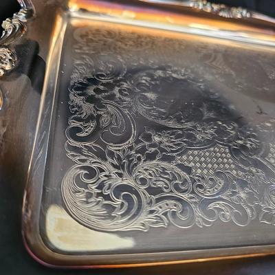 Vintage Raised Silver Serving Casserole Dish with an Oneida tray