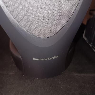 HARMAN/KARDON COMPUTER SPEAKERS, VGA CABLE & 2 BOXES OF SLIM DVD MOVIE/GAME BOXES