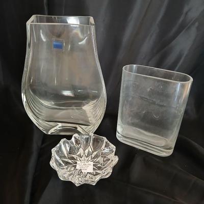 Two glass vases and a crystal ashtray - Tuscany Crystal Handcrafted Romania Art vase