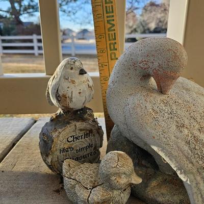 Yard or garden birds - Ducks - Sparrow - Garden art statues