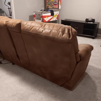 LIKE NEW FRANKLIN QUALITY POWER DOUBLE RECLINERS & CHAISE LOUNGE WITH MASSAGE