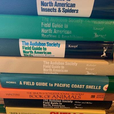 Large Lot - Nature Guides & ID References