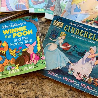 Disney Book Lot w/ many cassettes