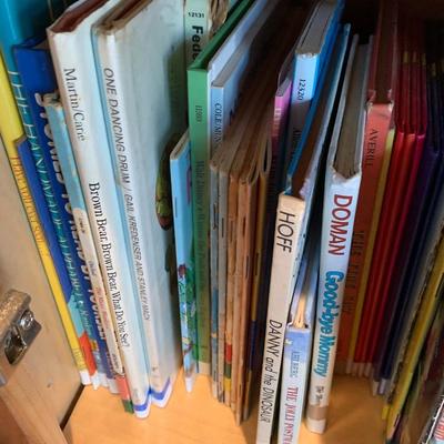 Enormous Assorted Lot of Mostly Children’s Books Educational Reference / Fiction / NonFiction