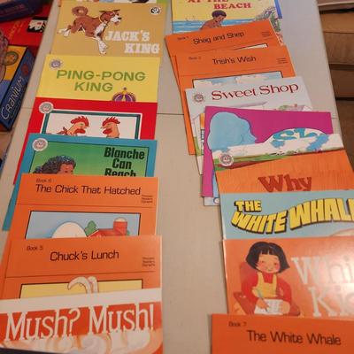 Large Lot Of Phonics Practice Reader Books Very Good Condition Home School