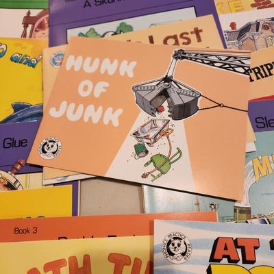 Large Lot Of Phonics Practice Reader Books Very Good Condition