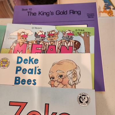 Large Lot Of Phonics Practice Reader Books Very Good Condition