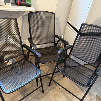 Metal outdoor folding chairs