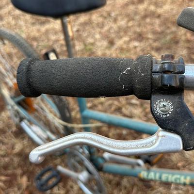 Lot of 3 Vintage Bikes including a Raleigh Grand Prix & Horizon!