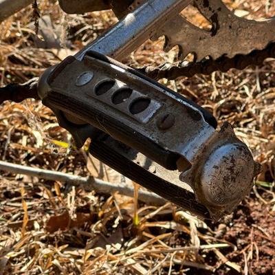 Lot of 3 Vintage Bikes including a Raleigh Grand Prix & Horizon!