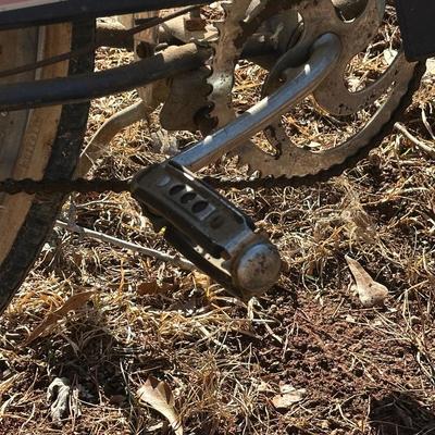 Lot of 3 Vintage Bikes including a Raleigh Grand Prix & Horizon!