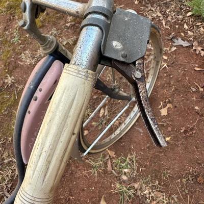 Lot of 3 Vintage Bikes including a Raleigh Grand Prix & Horizon!