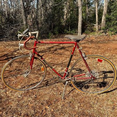 Lot of 3 Vintage Bikes including a Raleigh Grand Prix & Horizon!