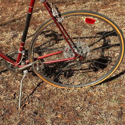 Lot of 3 Vintage Bikes including a Raleigh Grand Prix & Horizon!
