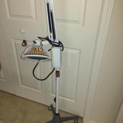 TDP Infrared Heat Therapy Lamp (Choice B)