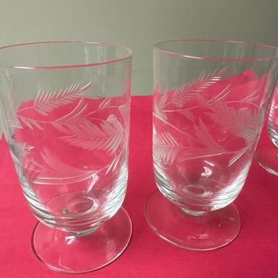 Tiffan-Franciscan cut wheat 5 oz glass set of 4