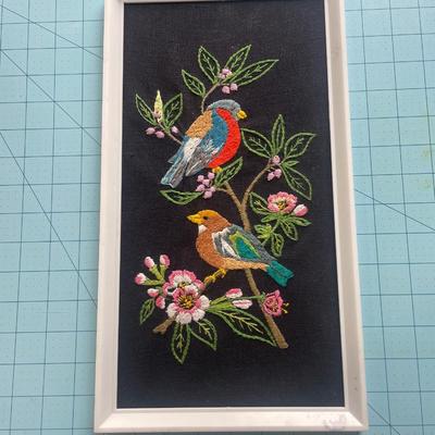 Embroidered picture