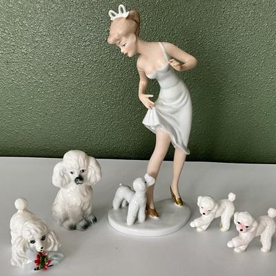 Wallendorfer Lady Figurine w/poodles