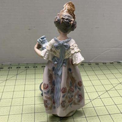 Lladro "Making Paella" Porcelain Figurine
