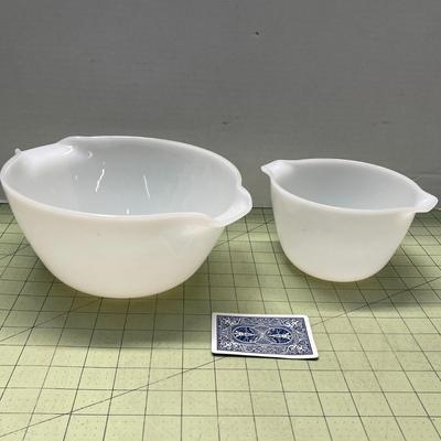 Vintage Anchor Hocking Fire King White Mixing Bowls