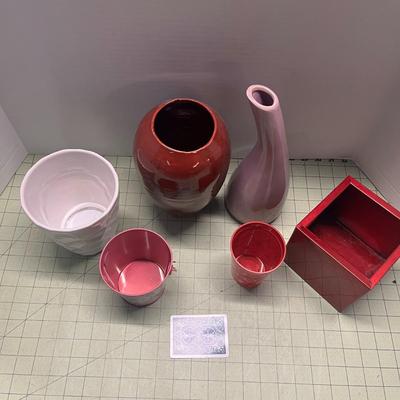 Various Vase & Plant Holder