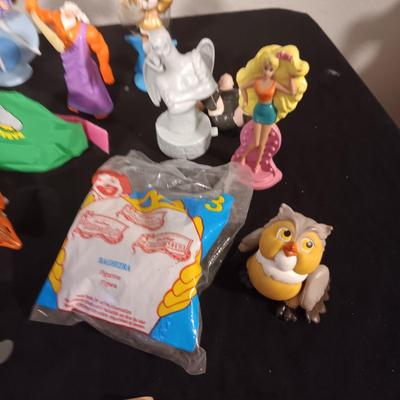 MCDONALDS HAPPY MEAL TOYS AND MANY VIEW MASTER SLIDES