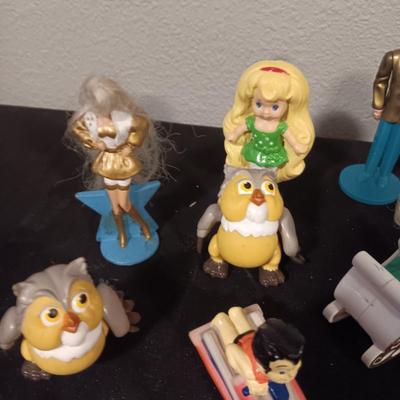 MCDONALDS HAPPY MEAL TOYS AND MANY VIEW MASTER SLIDES