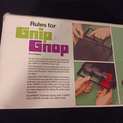 VINTAGE GAME "GNIP GNOP"