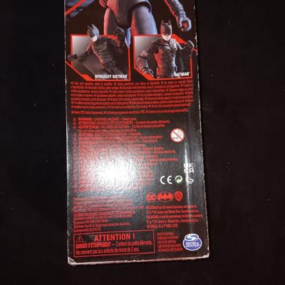 NEW TOMB RAIDER "LARA CROFT IN WETSUIT" & THE BATMAN "SELINA KYLE