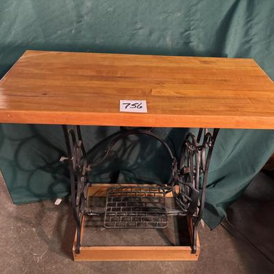 Beautiful Table with Sewing Machine Bottom