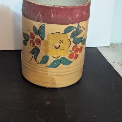 Vintage Ceramic Pots & Pitchers