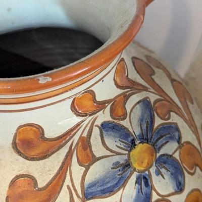 Vintage Ceramic Pots & Pitchers