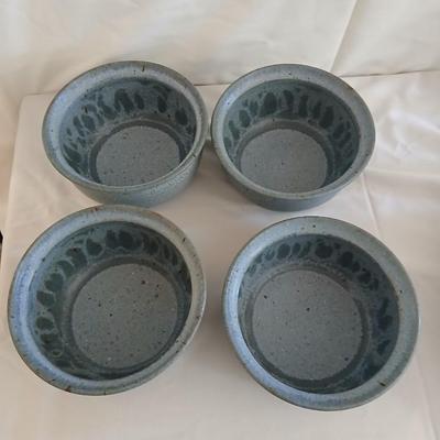 Handmade Signed Pottery Dinnerware set - Plates - Bowls - Mugs - Goblets - Mugs 16 pieces! (1 of 2)