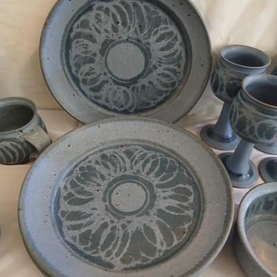 Handmade Signed Pottery Dinnerware set - Plates - Bowls - Mugs - Goblets - Mugs 16 pieces! (1 of 2)