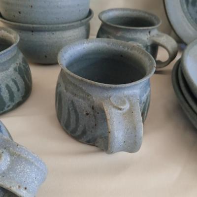 Handmade Signed Pottery Dinnerware set - Plates - Bowls - Mugs - Goblets - Mugs 16 pieces! (1 of 2)