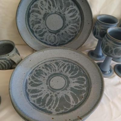 Handmade Signed Pottery Dinnerware set - Plates - Bowls - Mugs - Goblets - Mugs 16 pieces! (1 of 2)