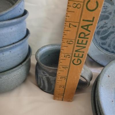 Handmade Signed Pottery Dinnerware set - Plates - Bowls - Mugs - Goblets - Mugs 16 pieces! (1 of 2)