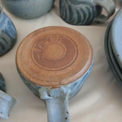 Handmade Signed Pottery Dinnerware set - Plates - Bowls - Mugs - Goblets - Mugs 16 pieces! (1 of 2)