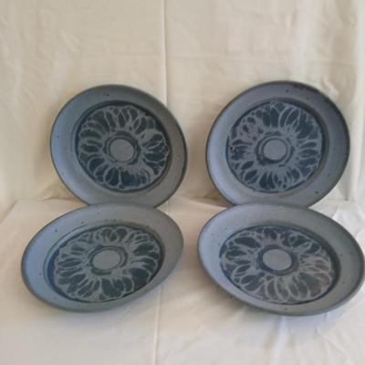 Handmade Signed Pottery Dinnerware set - Plates - Bowls - Goblets -Mugs, 16-piece set (2 of 2)