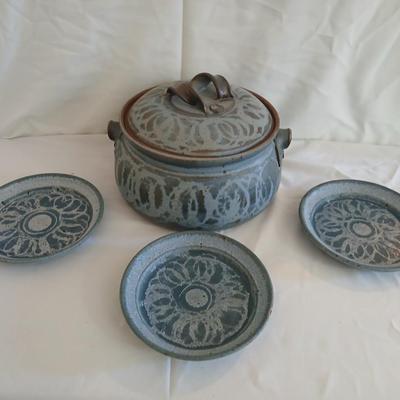 Vintage Handmade signed pottery lidded Soup Tureen with 3 plates