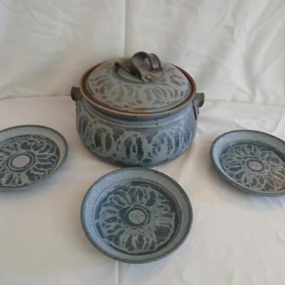 Vintage Handmade signed pottery lidded Soup Tureen with 3 plates