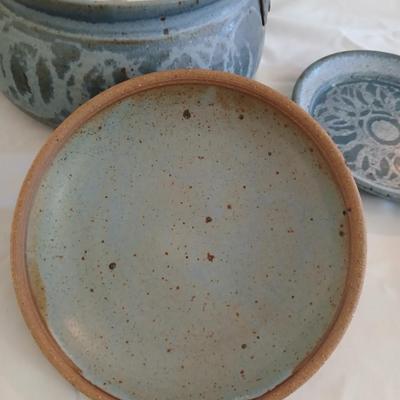 Vintage Handmade signed pottery lidded Soup Tureen with 3 plates