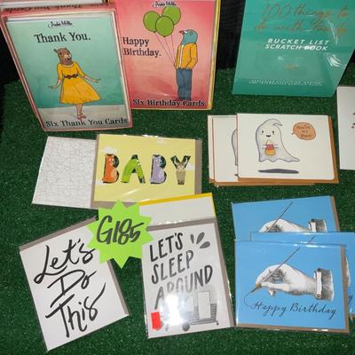 G185-Greeting Cards and Bucket List Book