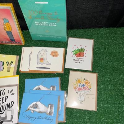 G185-Greeting Cards and Bucket List Book