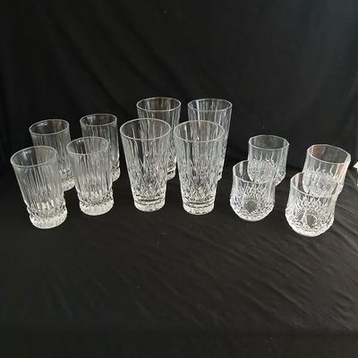 12 Beautiful heavy-glass drinking glasses - Cristal D' Arques - 3 different sizes