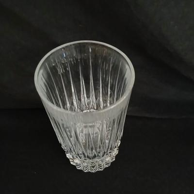 12 Beautiful heavy-glass drinking glasses - Cristal D' Arques - 3 different sizes
